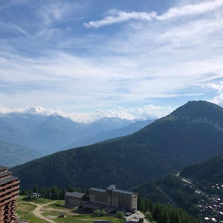 Studio With Balcony View On The Mountain Apartman La Plagne Kültér fotó